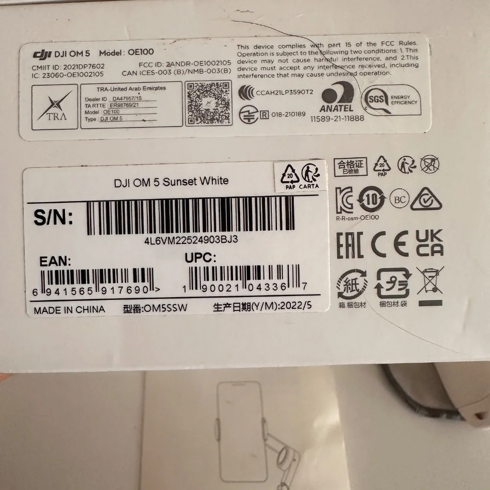 DJI OM 5 Smartphone Gimbal Stabilizer White Built-In Extension Rod